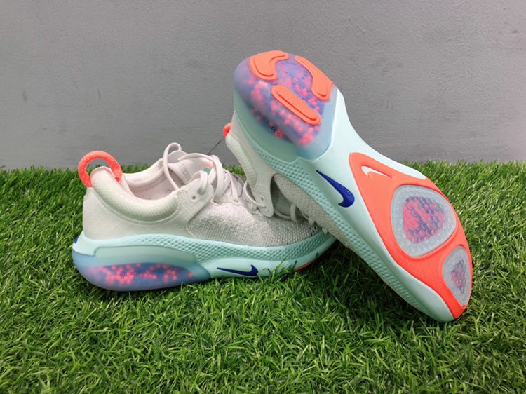 nike joyride,颜值这么高的跑鞋,谁穿谁知道,明天就可以上脚测试了