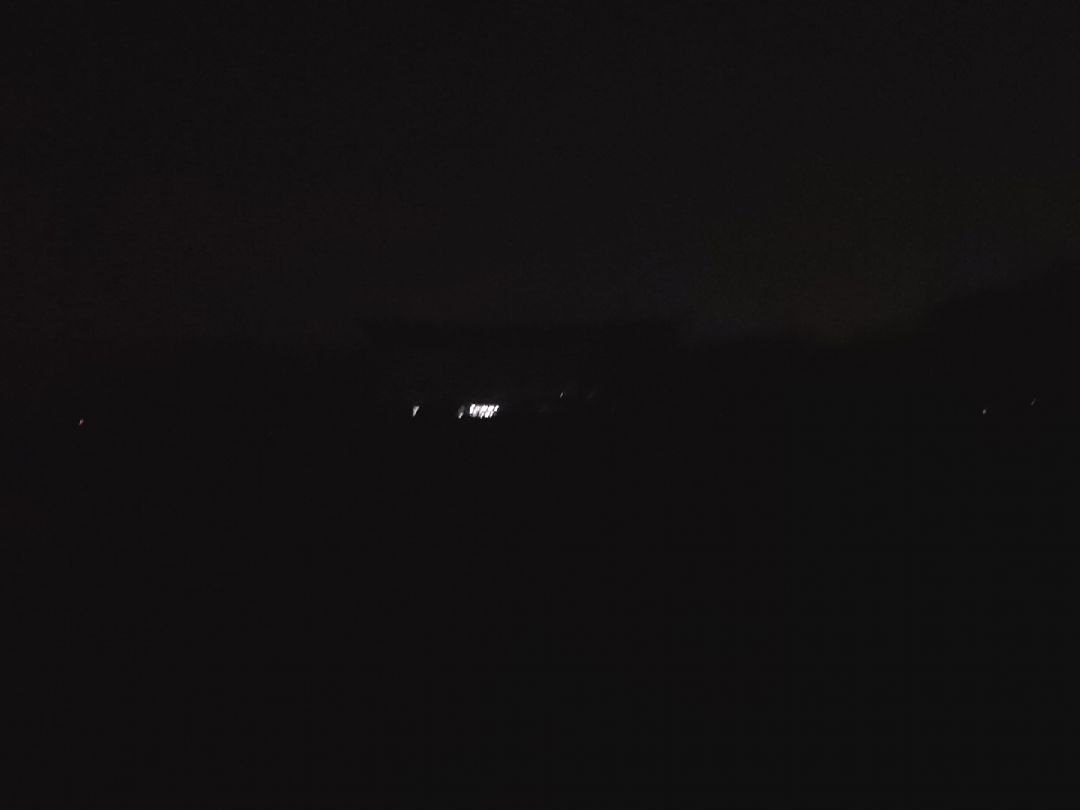 停电的夜晚最静谧!