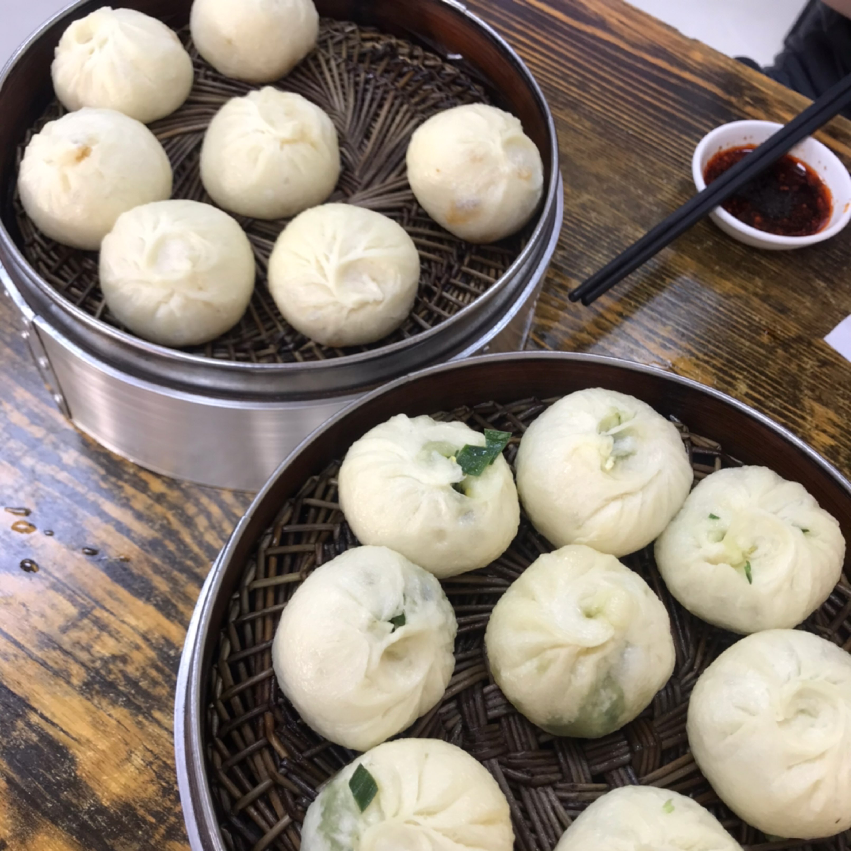 ding～今日份早餐馄饨小笼包上车饺子下车面