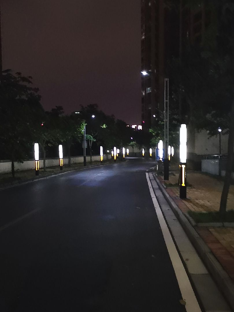 这种天气来组夜跑,爽死