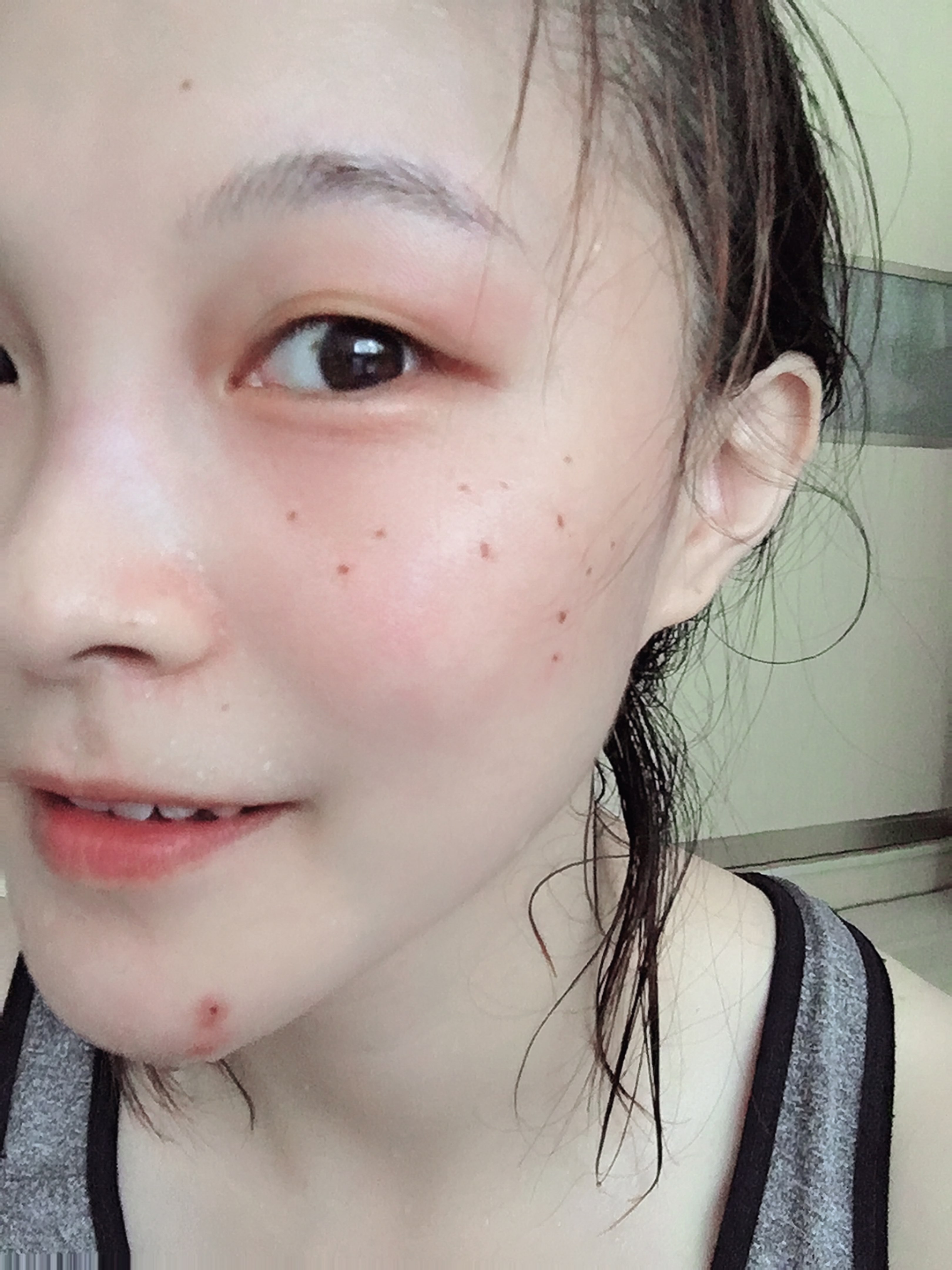 出汗的感觉真好最近工作给皮肤带来不少问题,痘痘肌,黑眼圈……麻子脸