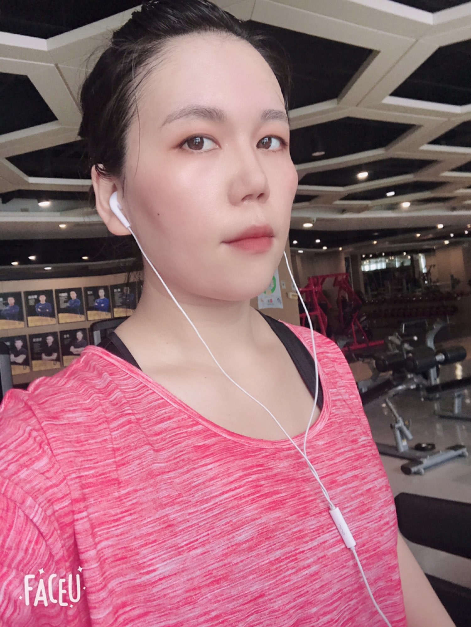 运动是自己的从小目标到大目标还有很长路了,坚持鸭