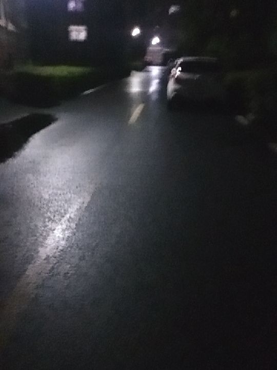 淋雨一直走