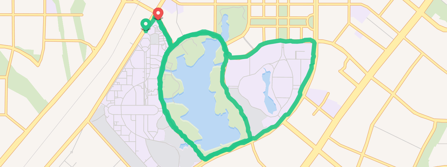 开启跑步实况完成翡翠湖爱心路线