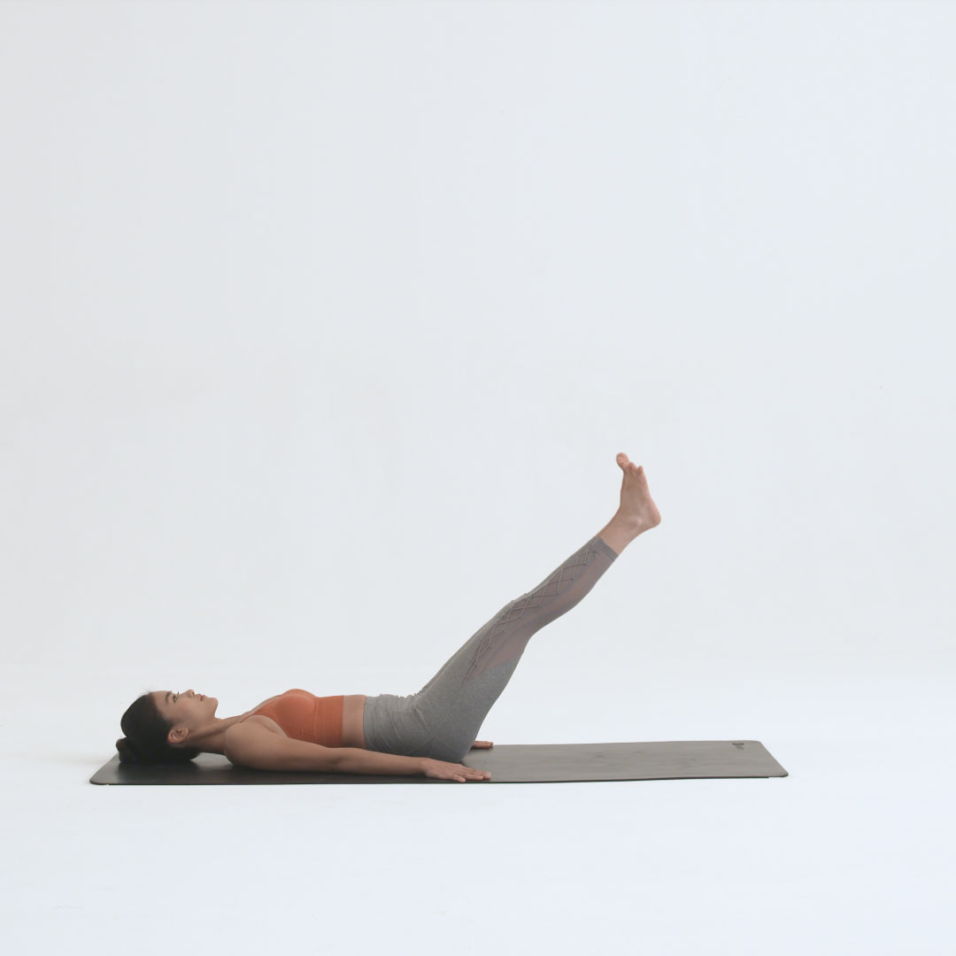 仰卧双腿反蹬单车