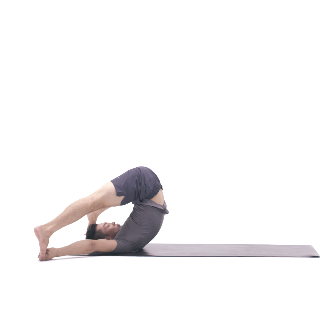 supta konasana a 睡角式 a