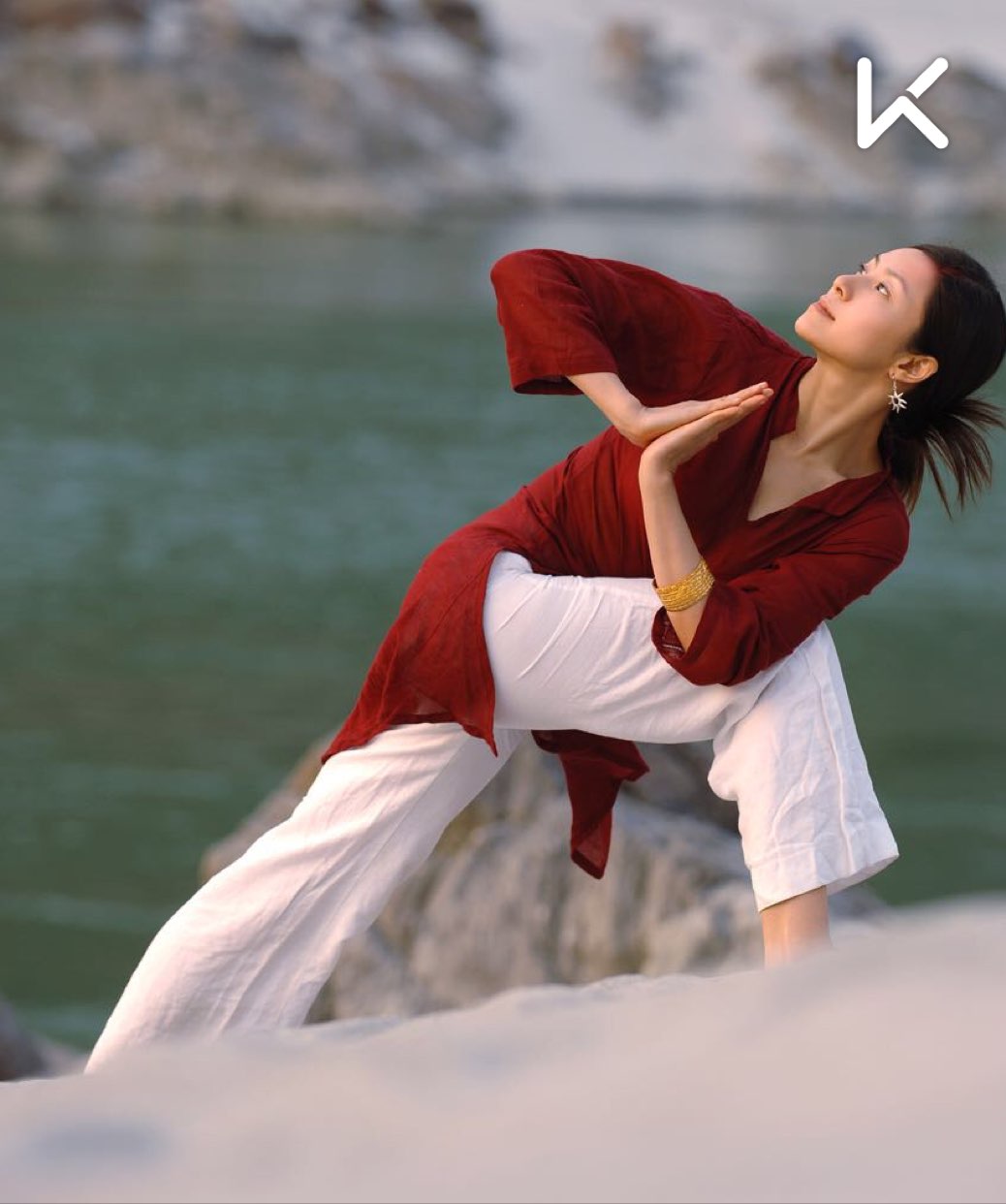 华为运动瑜伽老师林敏图片