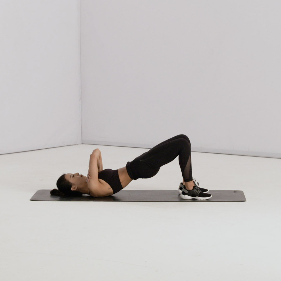 肩部成一条直线 呼吸 全程保持均匀呼吸 动作感觉 臀部全程有强烈的