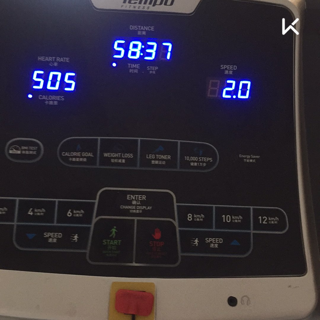 第33天 立即参与  完成跑步机跑步8.