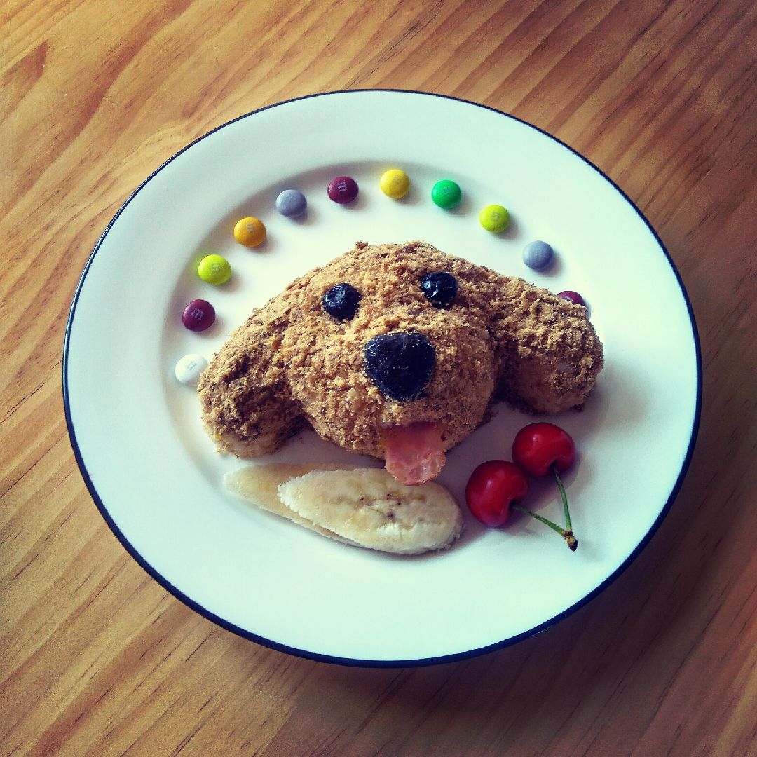 breakfast-773鸭蛋肉松小狗饭团 水果拼盘为萱萱做的主题早餐,祝儿童