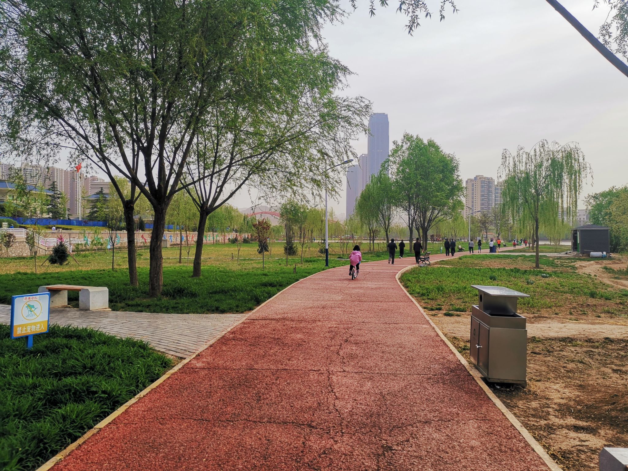 马拉松公园真美