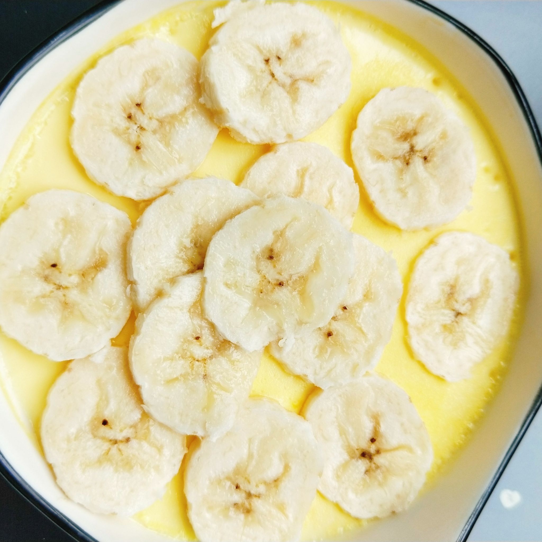 香蕉蛋奶940504还挺喜欢香蕉的,朋友说为什么它会变黑,我说因为