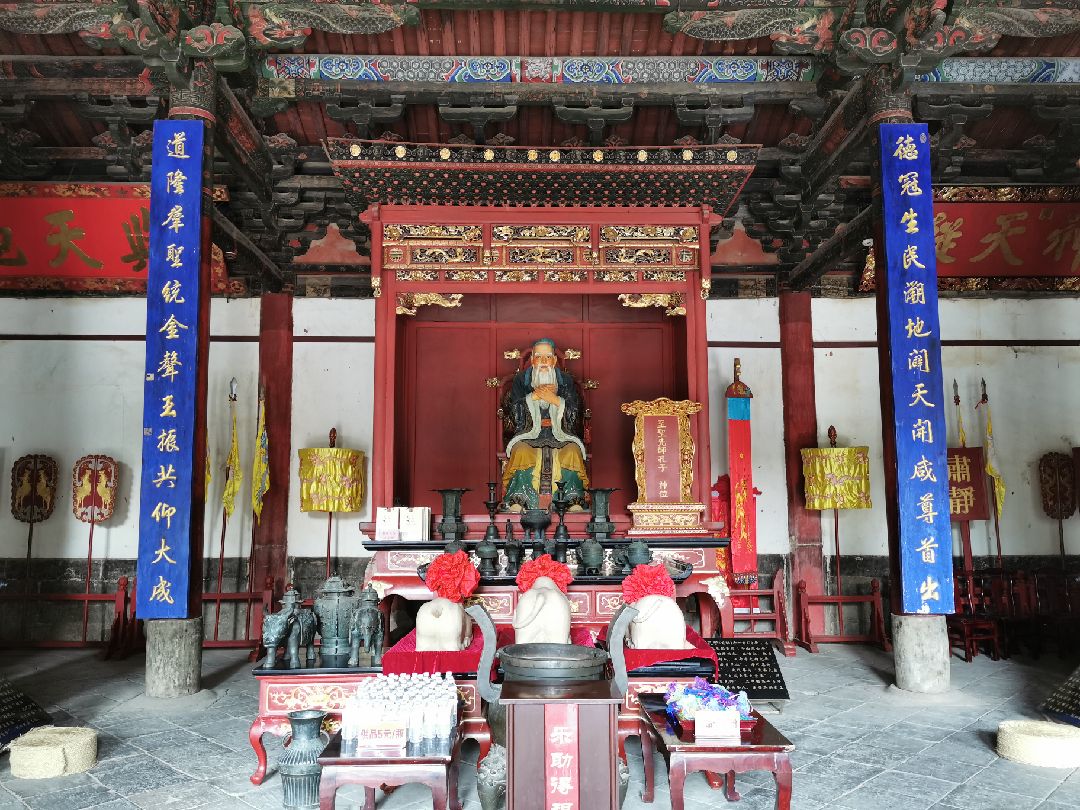 临安(建水)文庙拜拜孔子,全国自治州中最大的孔庙