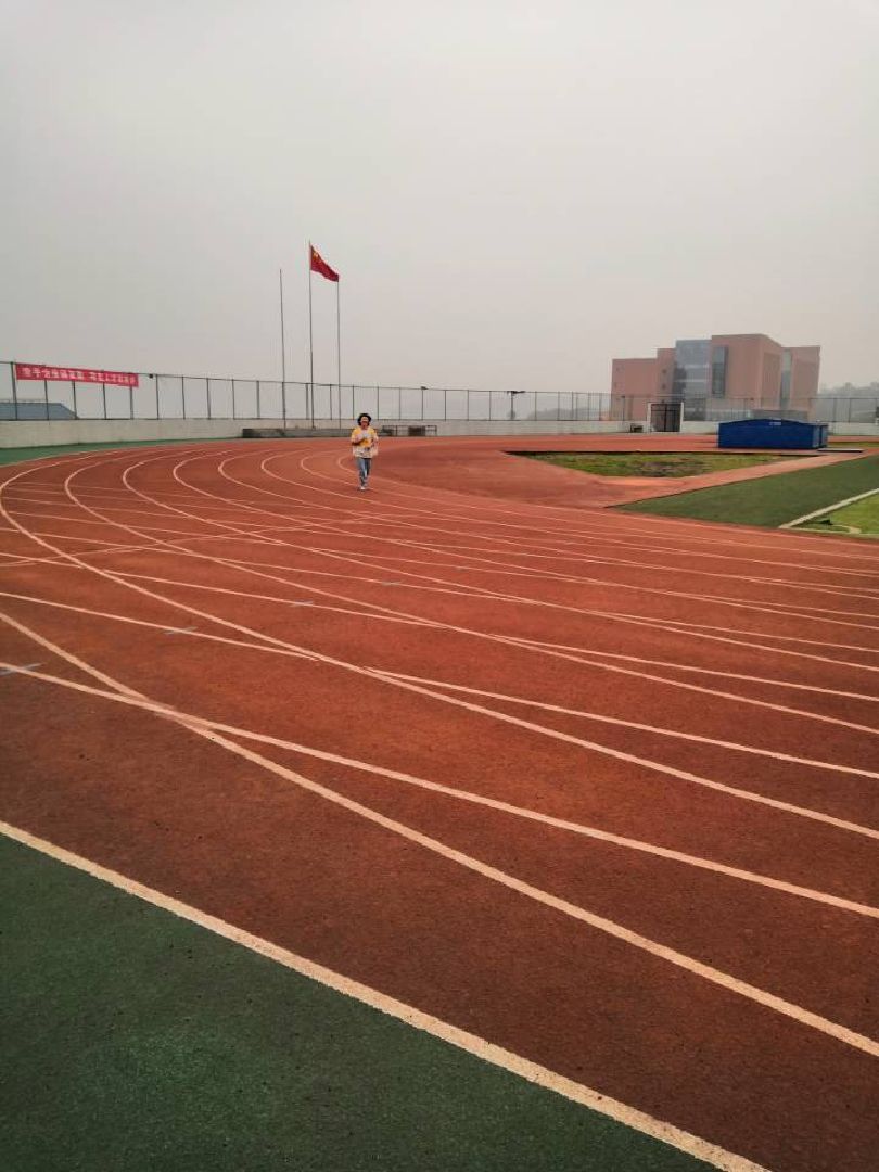 今天是室友视角 学习使我崩溃 跑步让我快乐 第二天 加油
