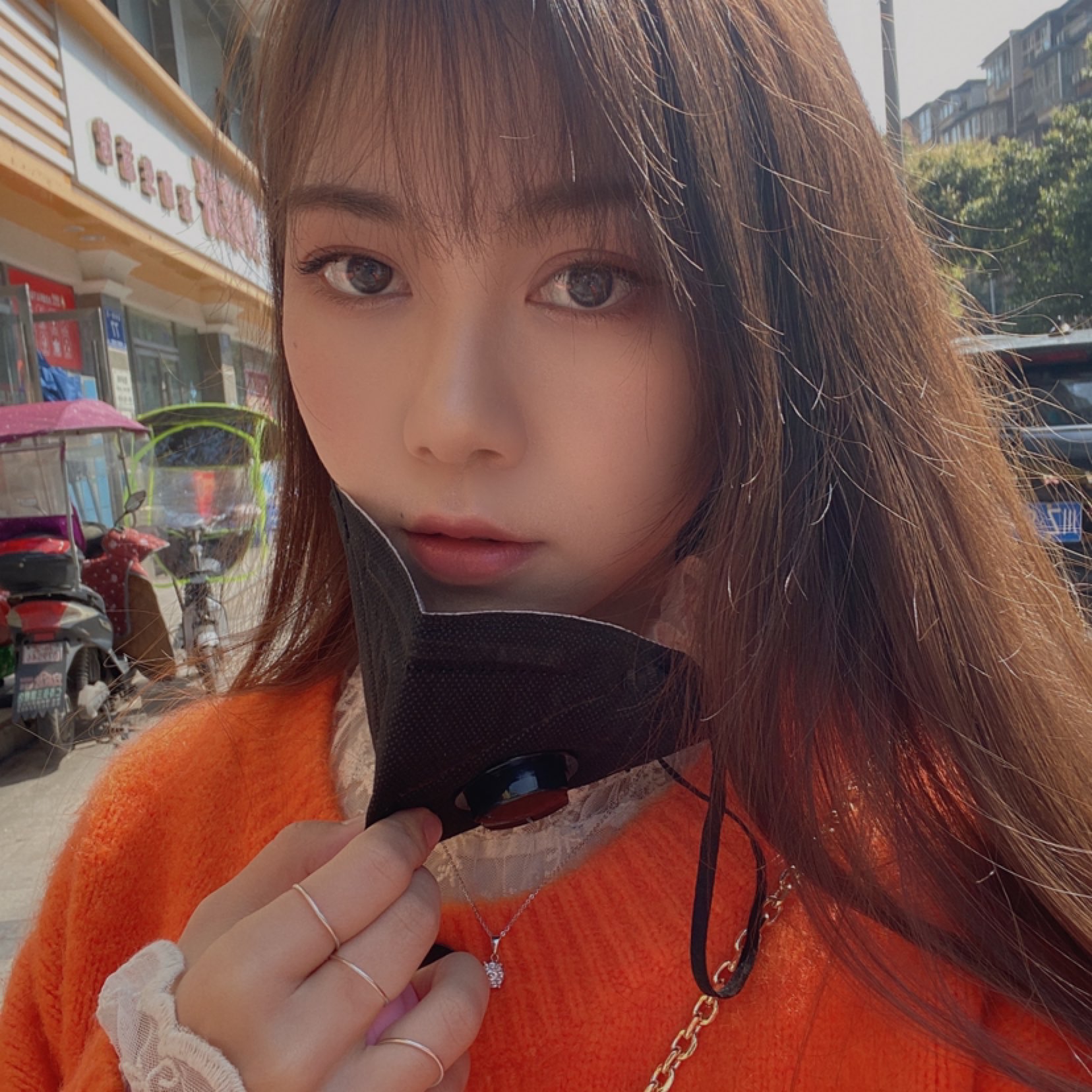 发个自拍也能被朋友圈说我胖了 七斤肉真的是疫情带给我这个吃货的