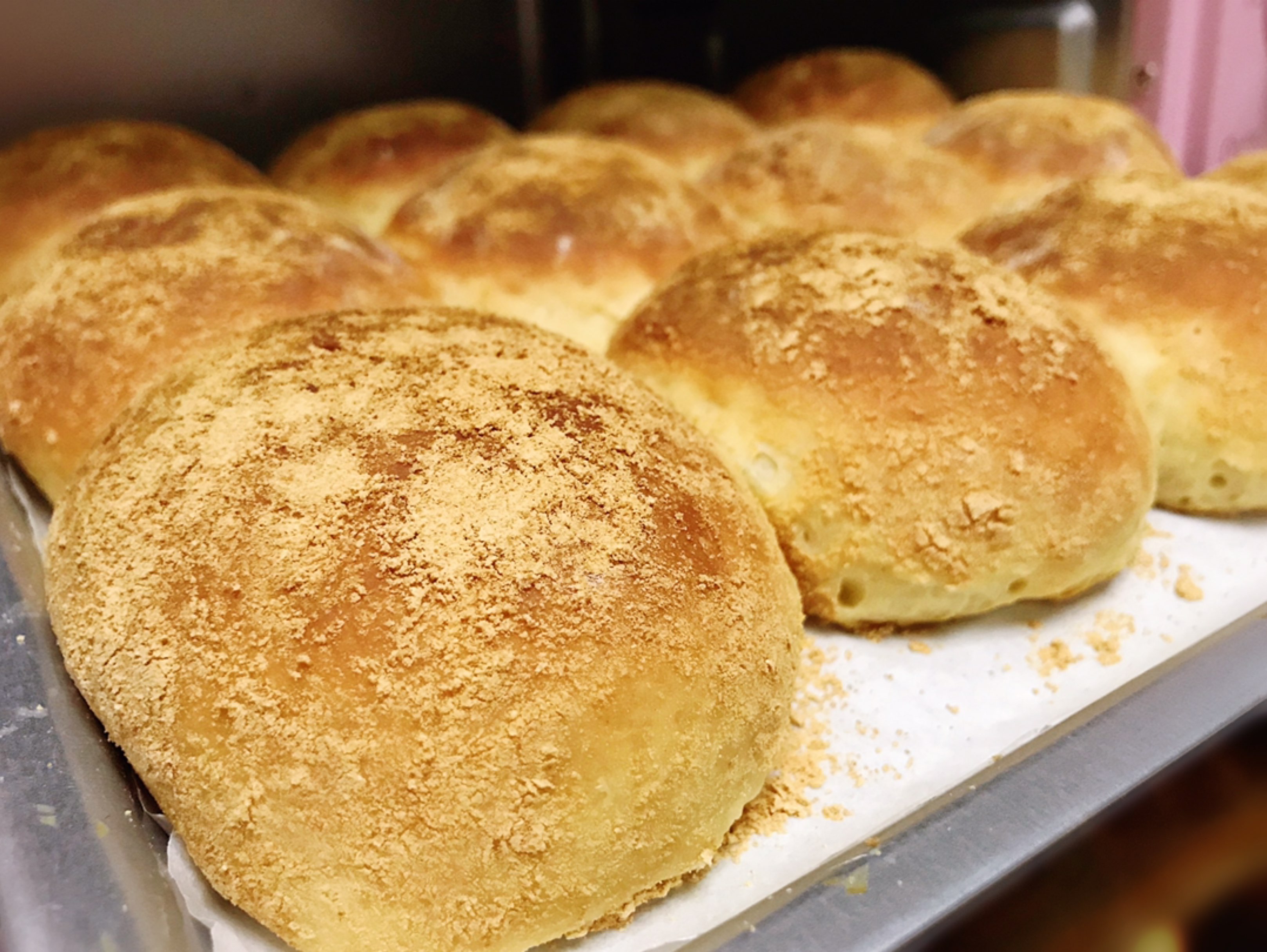 大姐烤的黄豆粉面包低油低糖会发光