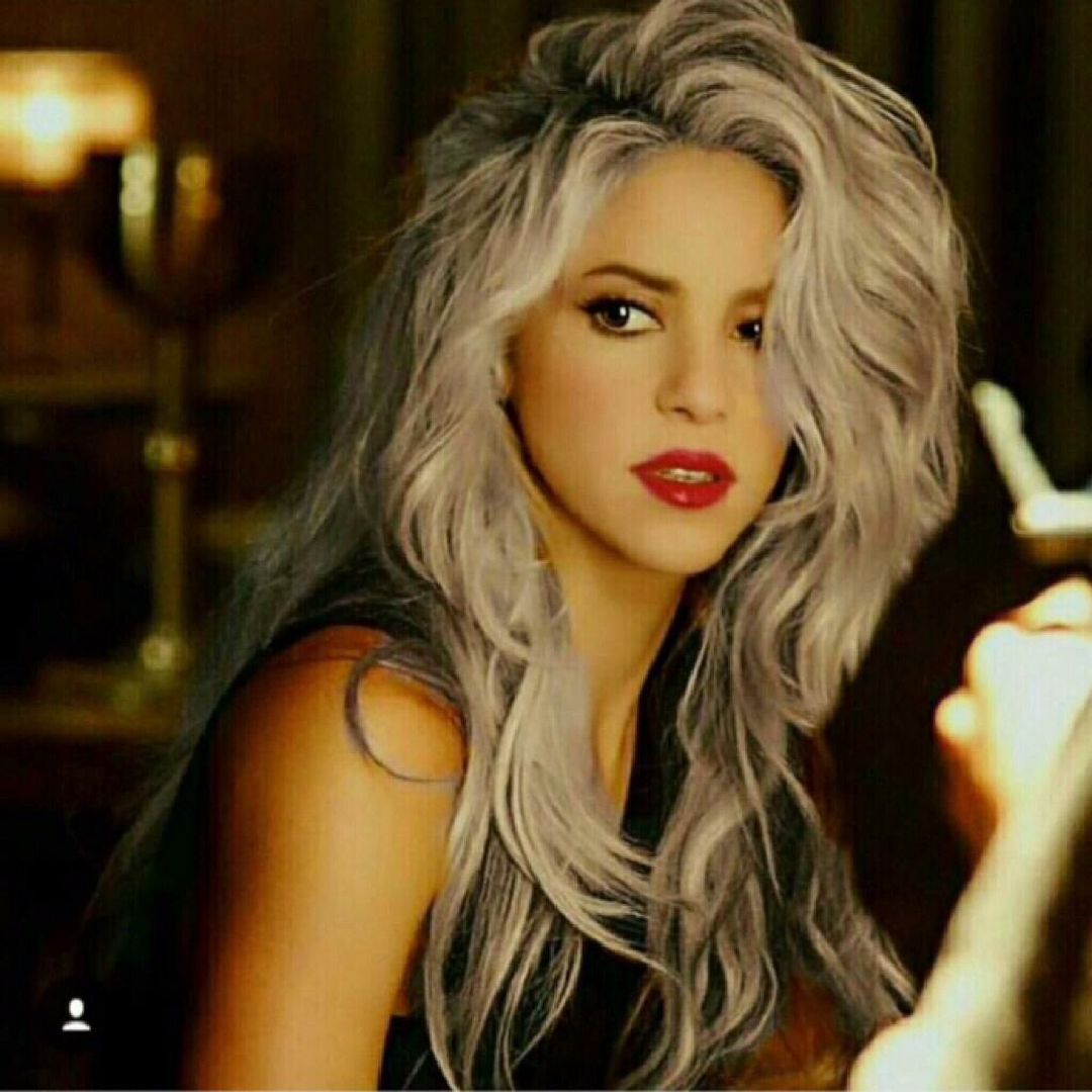 爱上跑步爱上狼姐shakira的声音晨跑5㎞没过瘾,晚上补个顺时针时针5㎞