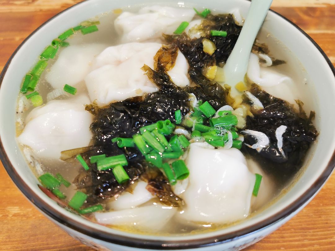 衢州很好吃的大馄饨哦