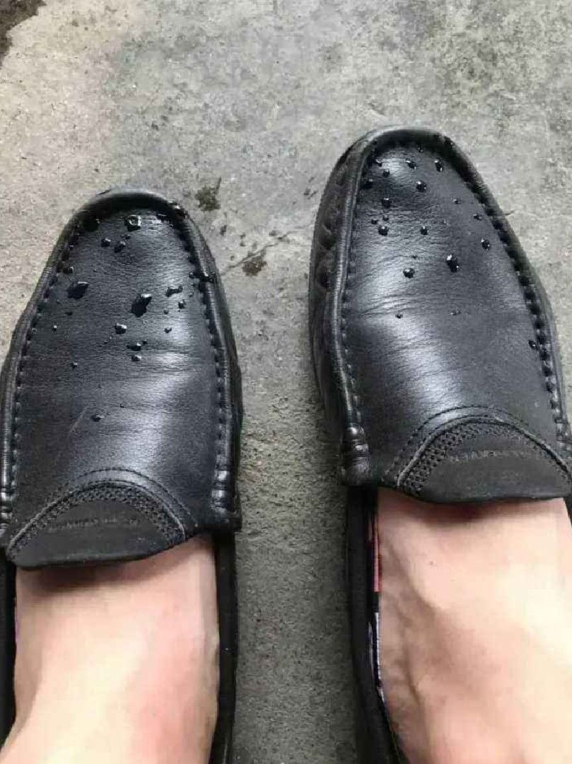 汗水打湿了我的豆豆鞋,但我知道,这一切是值得的.