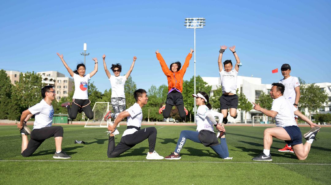 今早晨跑花式合影!