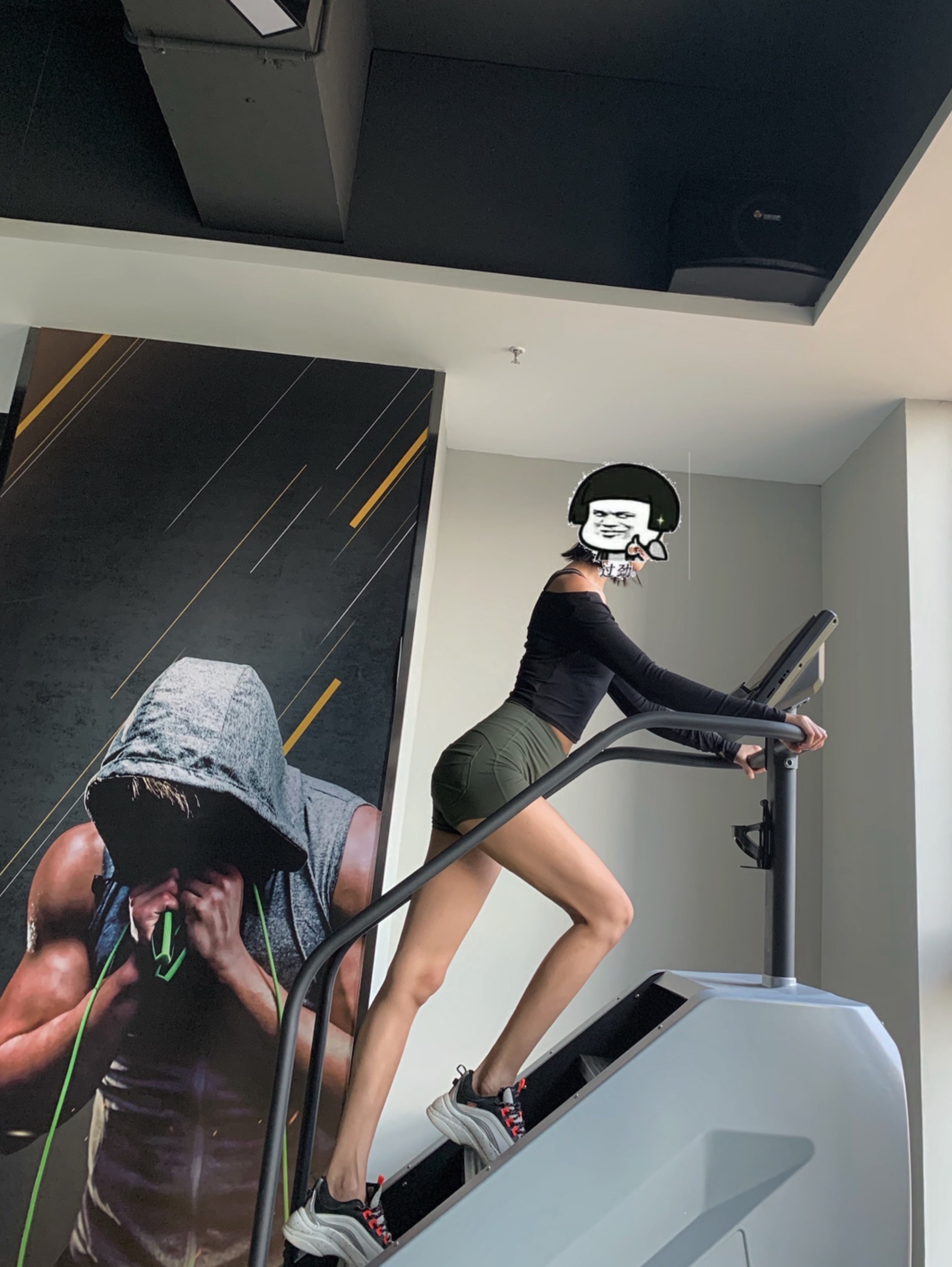 人说,女孩去健身房就是为了拍照那我就为了拍照去的吧