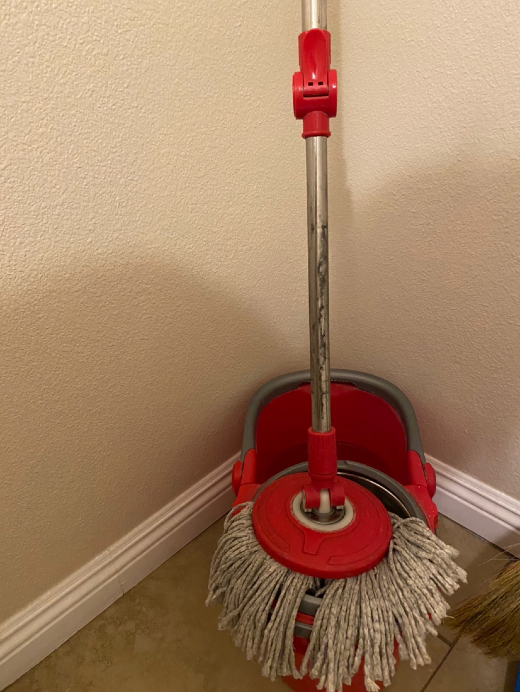 这是一个没有感情的地板擦子