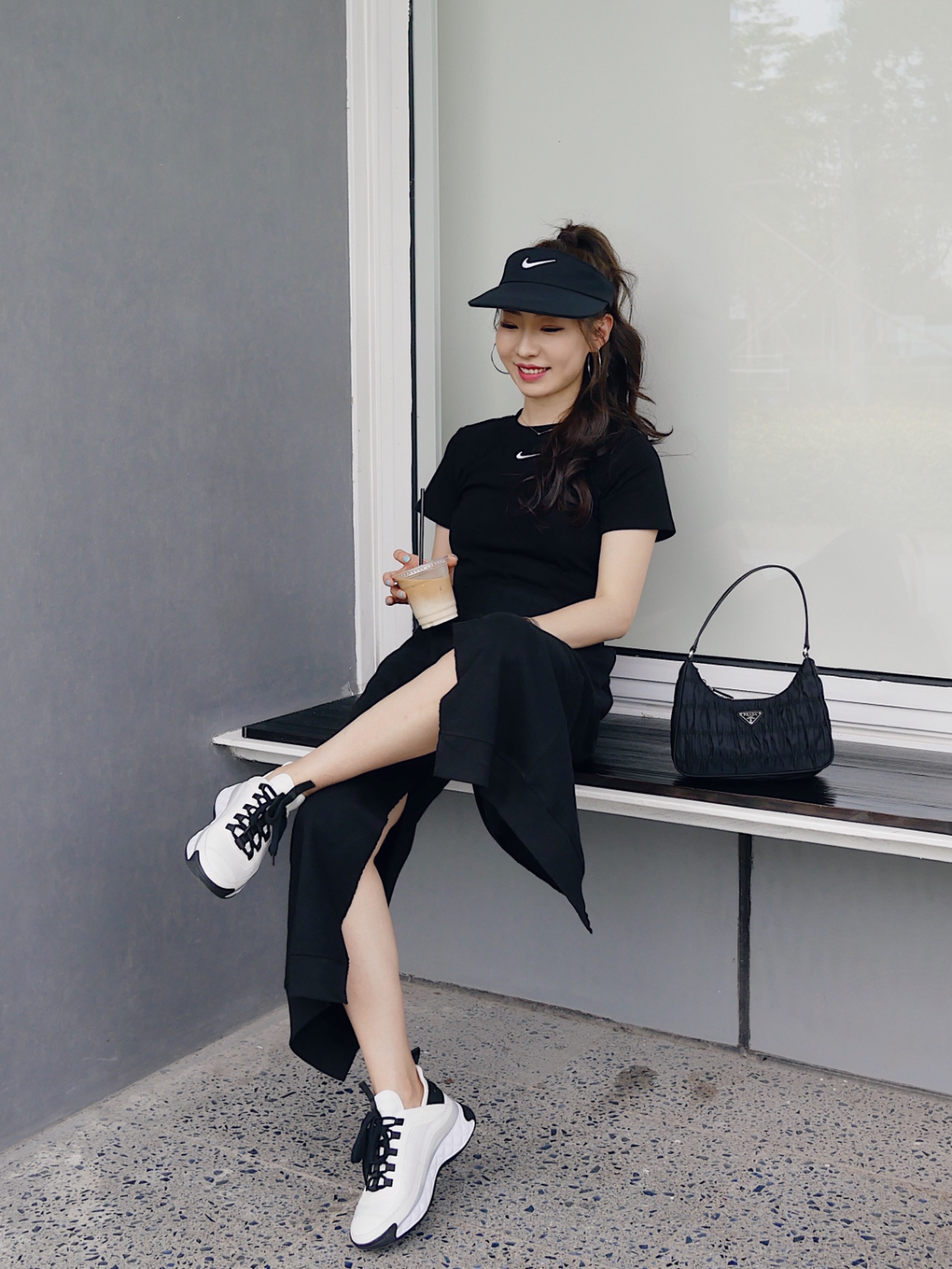 ootd |周末运动休闲穿搭 - 帽子:nike 衣服:nike 包:prada 鞋:chanel