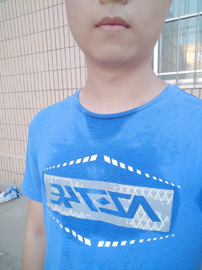 简直不要太爽!大汗淋漓! 立即参与  完成户外跑步2.