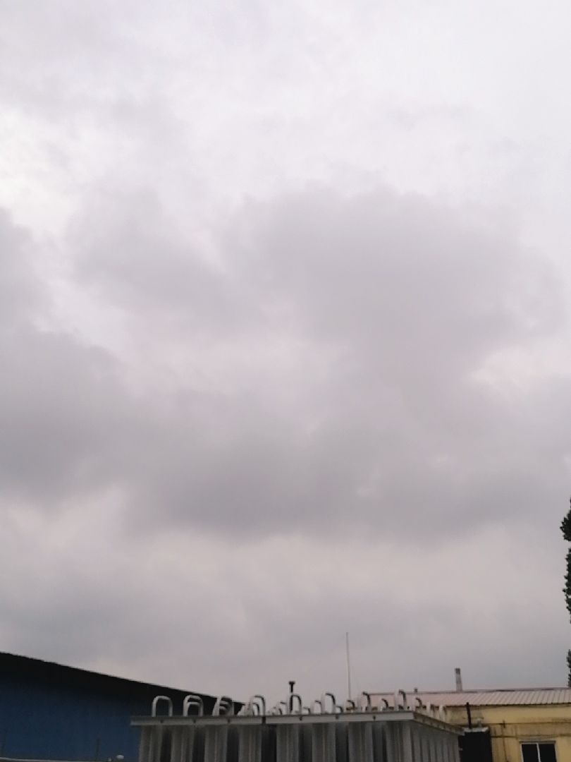 天气不正常图片,极端_大山谷图库