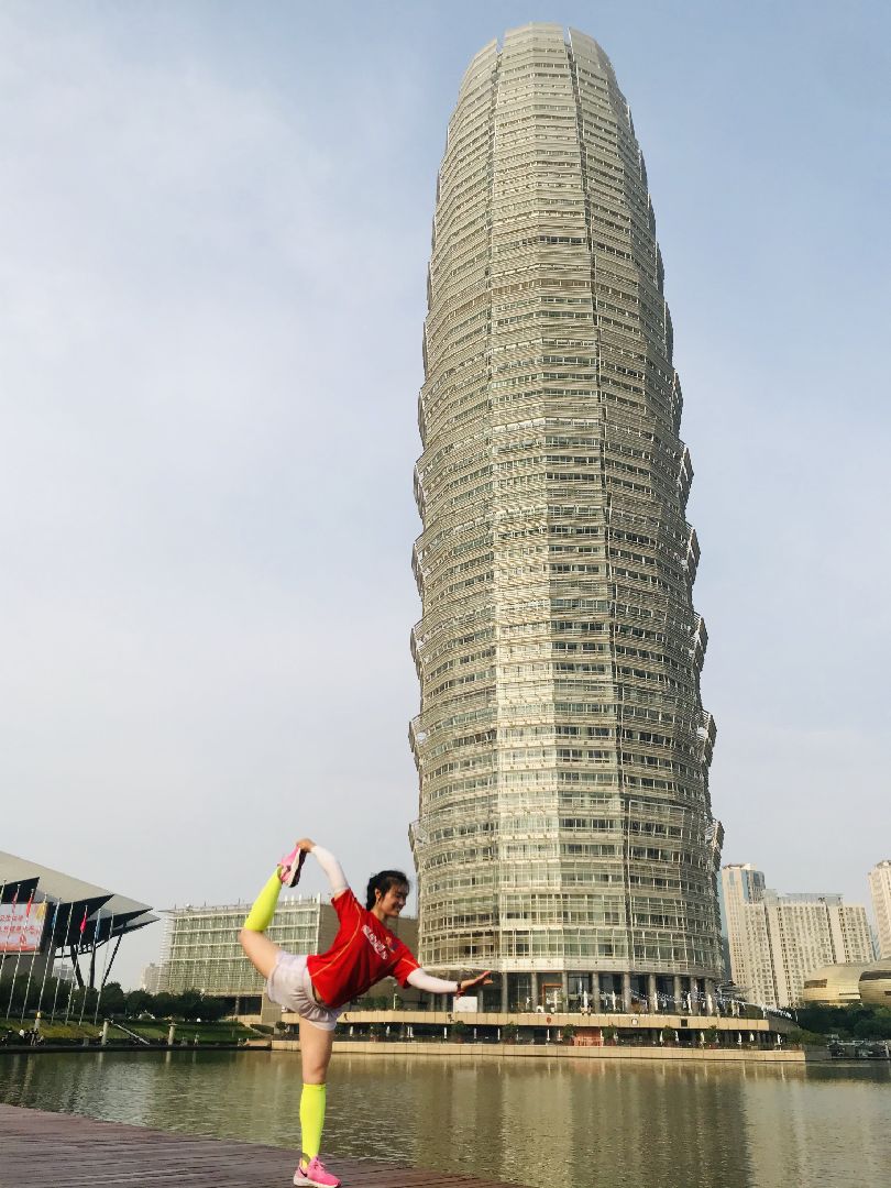 这个大玉米够吃好多年[哈哈][哈哈][哈哈]