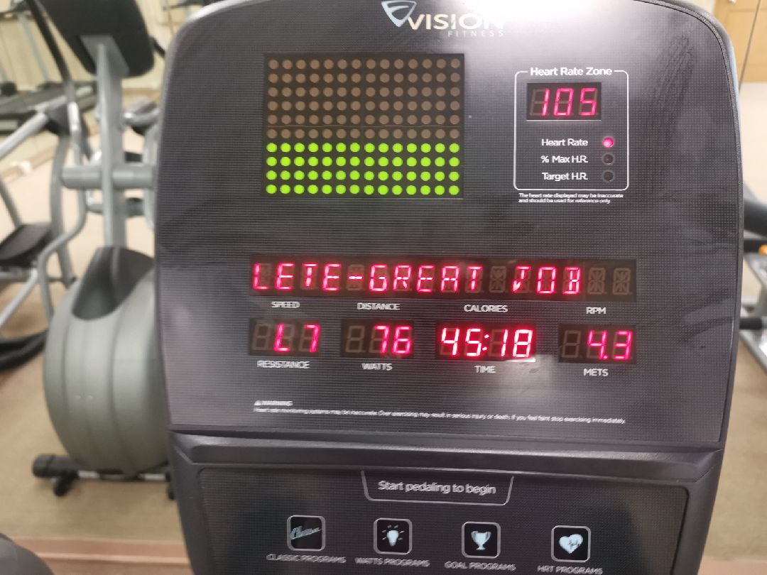 椭圆机45分钟跑步机30分钟……减脂,不遗余力!坚持!