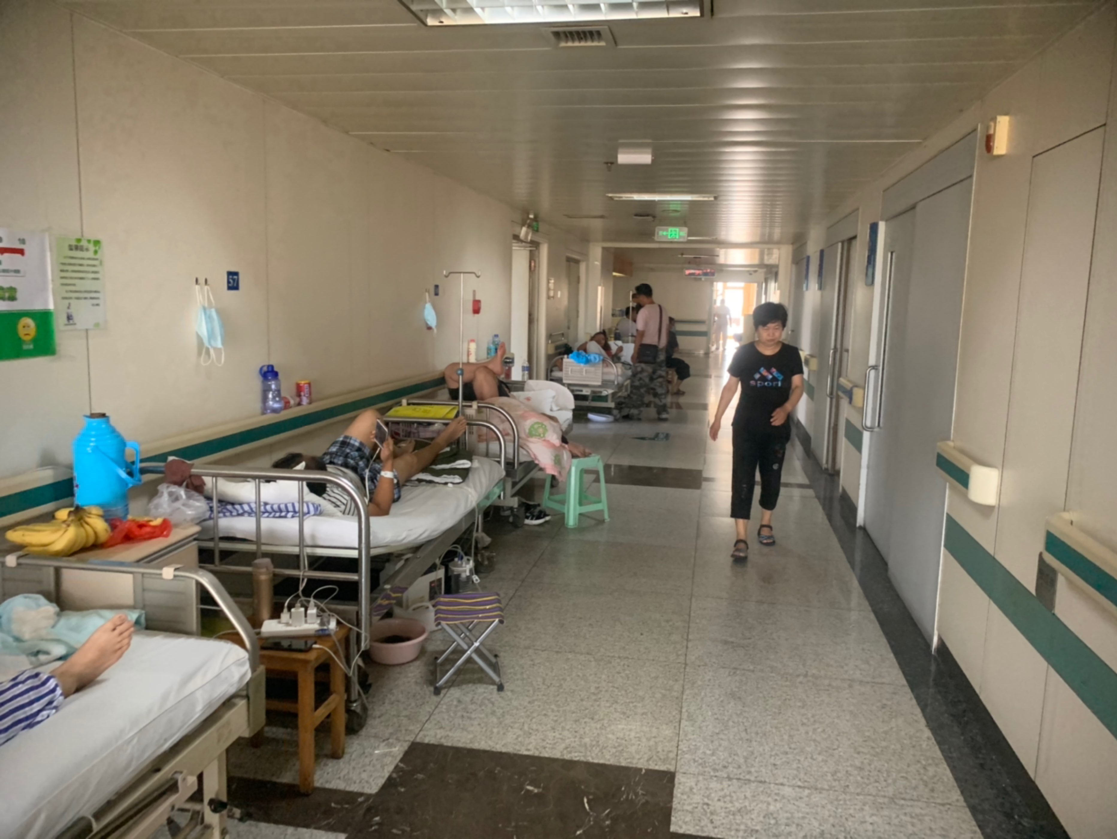 去骨科医院看到的场景