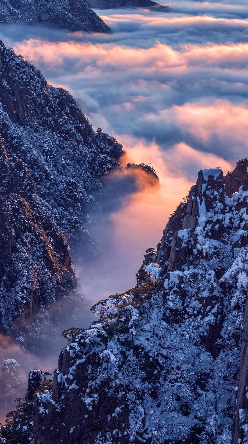 壁立千仞,无欲则刚.