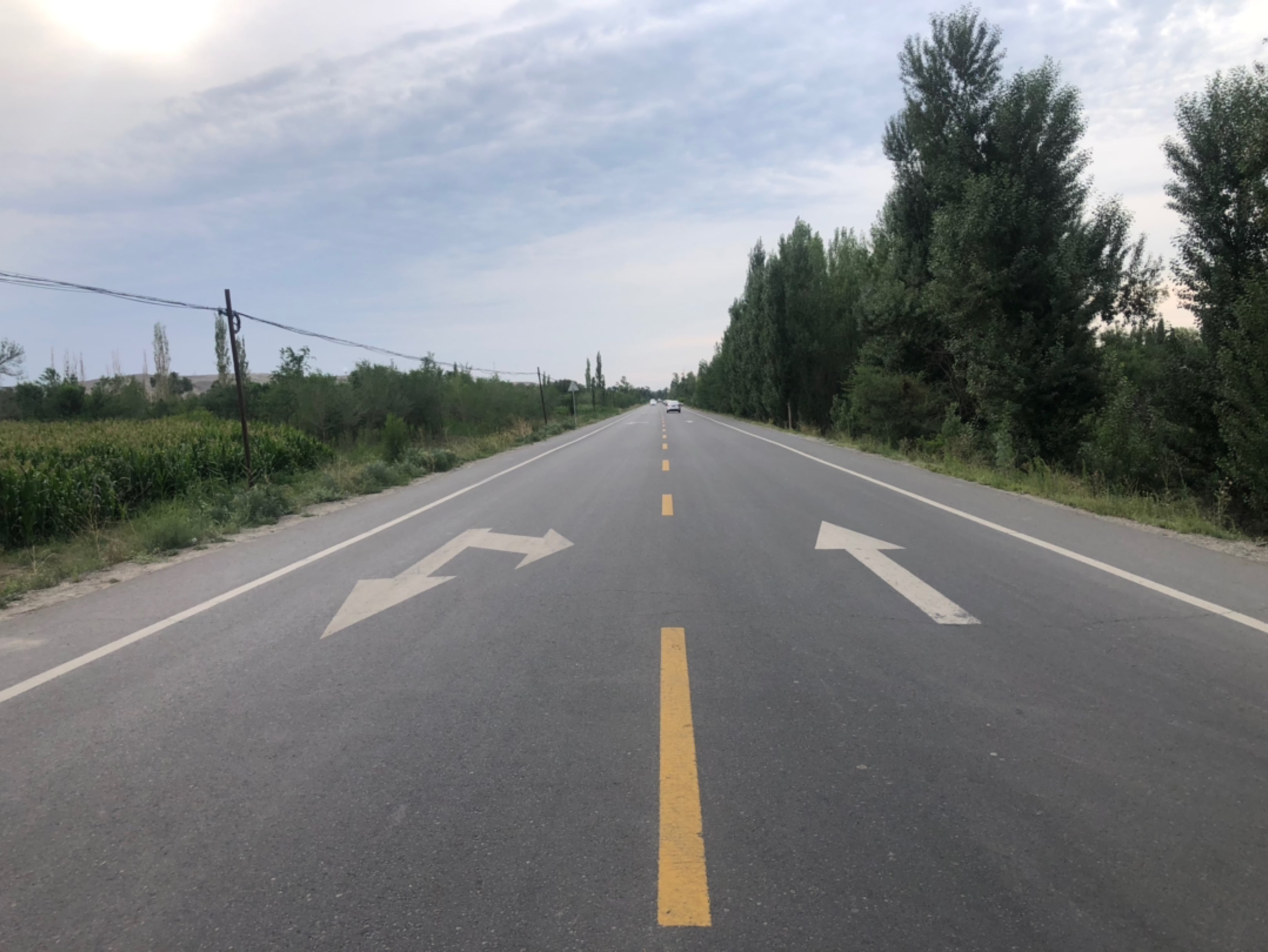 开车看到好路,小看了这些缓坡