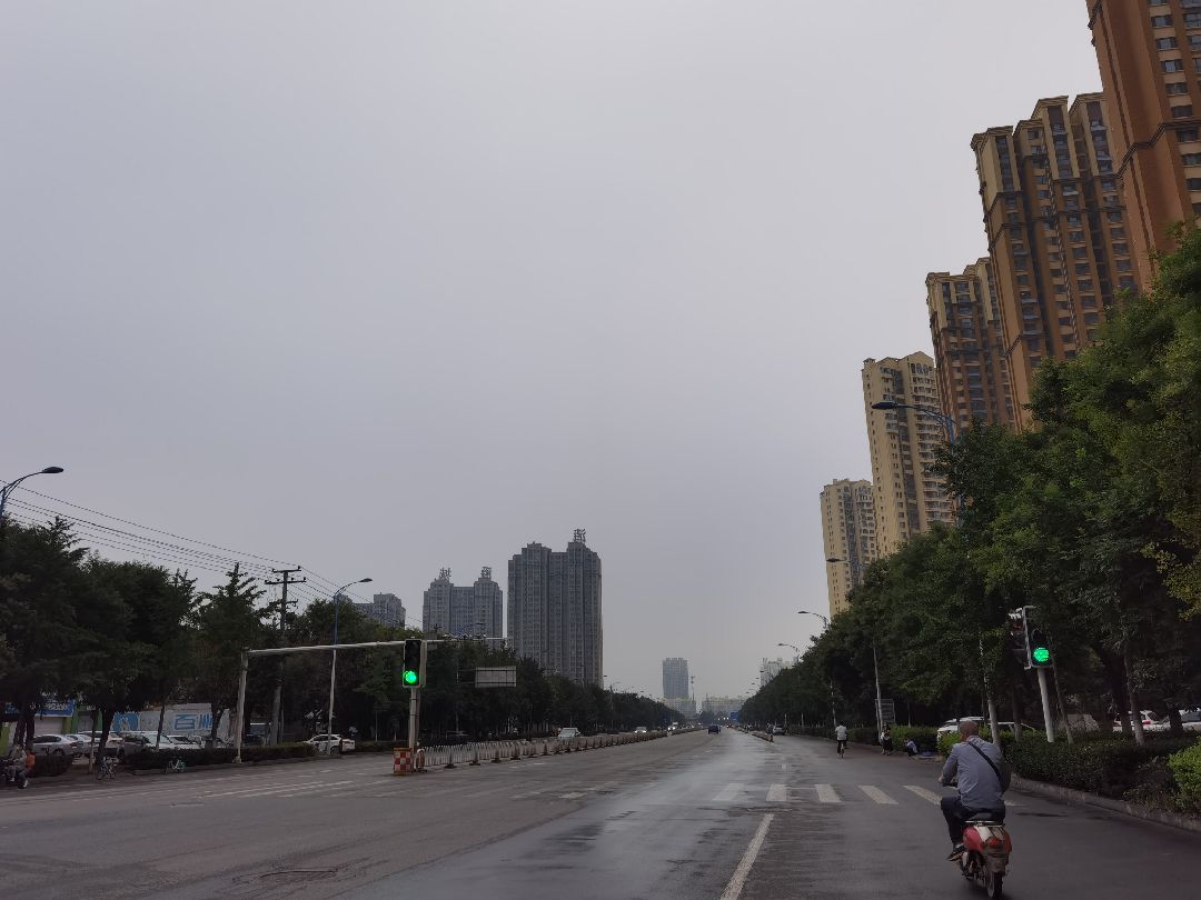 今天阴天,你有没有想我[脸红]奥利给