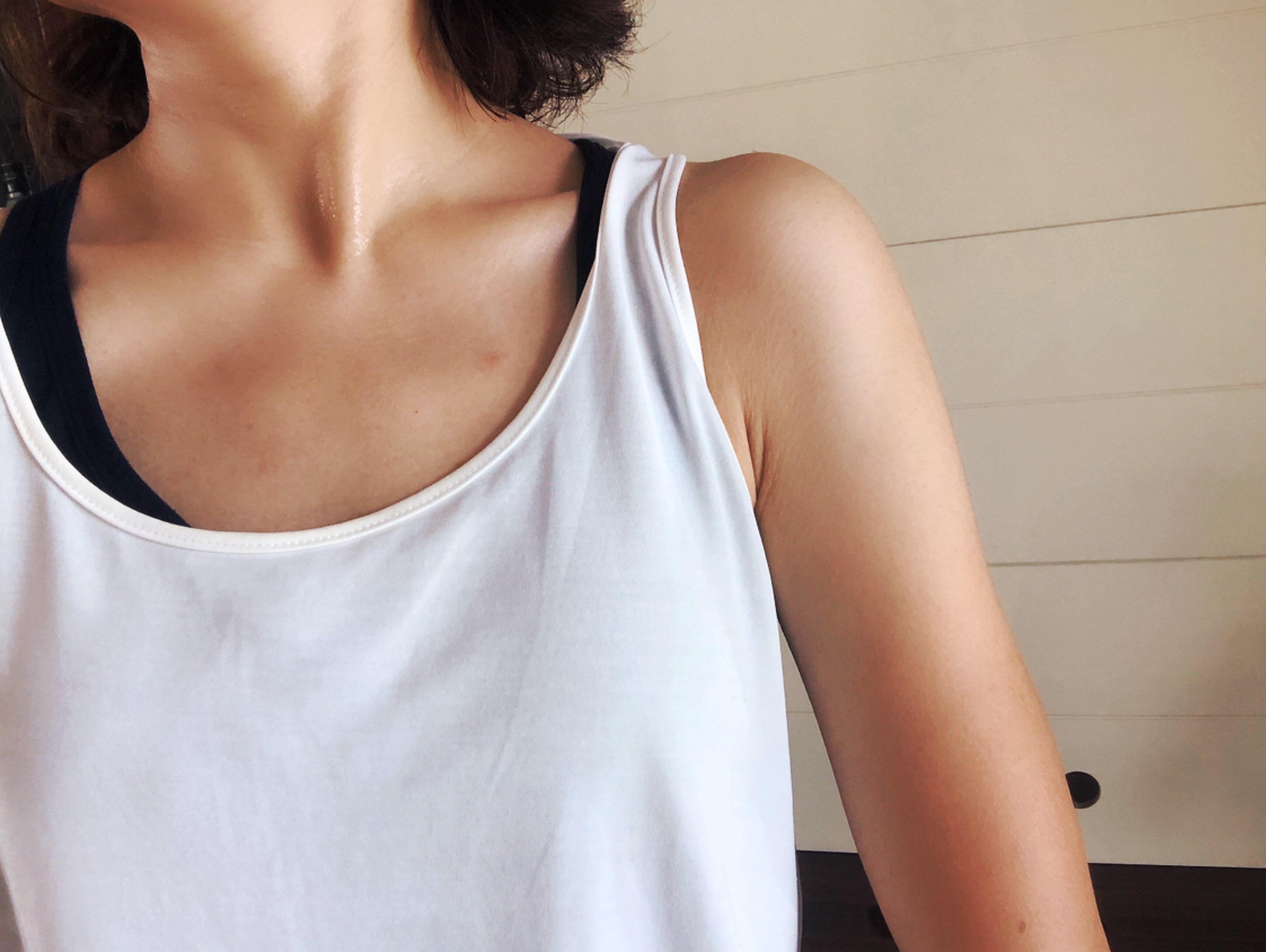 起得永远比太阳晚[吃瓜]所以不适合晨跑手臂都晒成2节肤色了以后还是