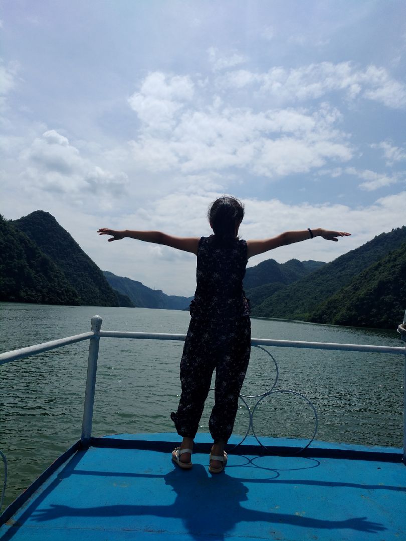 贵州乌江水上人家—欢迎您山美水美,人更美我在贵州等你