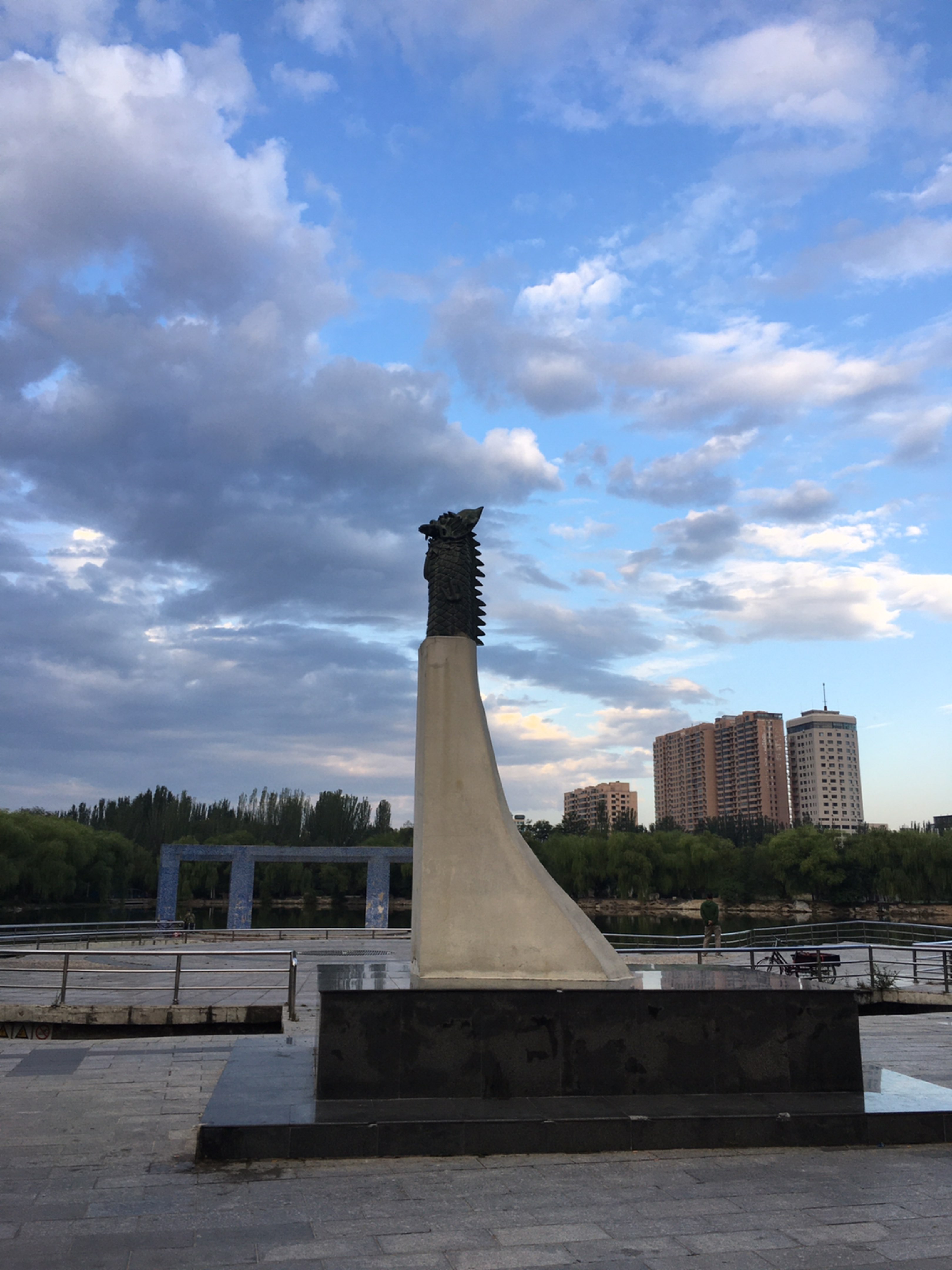 keeprunning呼和浩特汉语意思是青城海拔1050再次打卡青城公园74