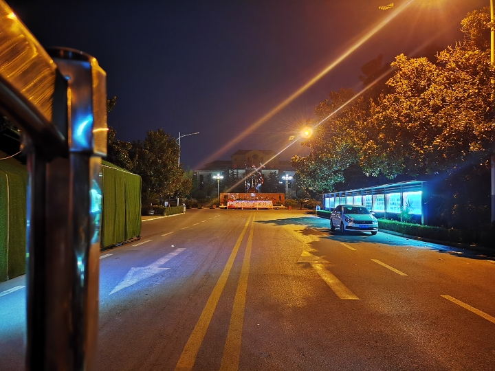 半夜跑步的神经病,哪里没人往哪跑,哪里黢黑往哪跑,为共和国庆生,10.