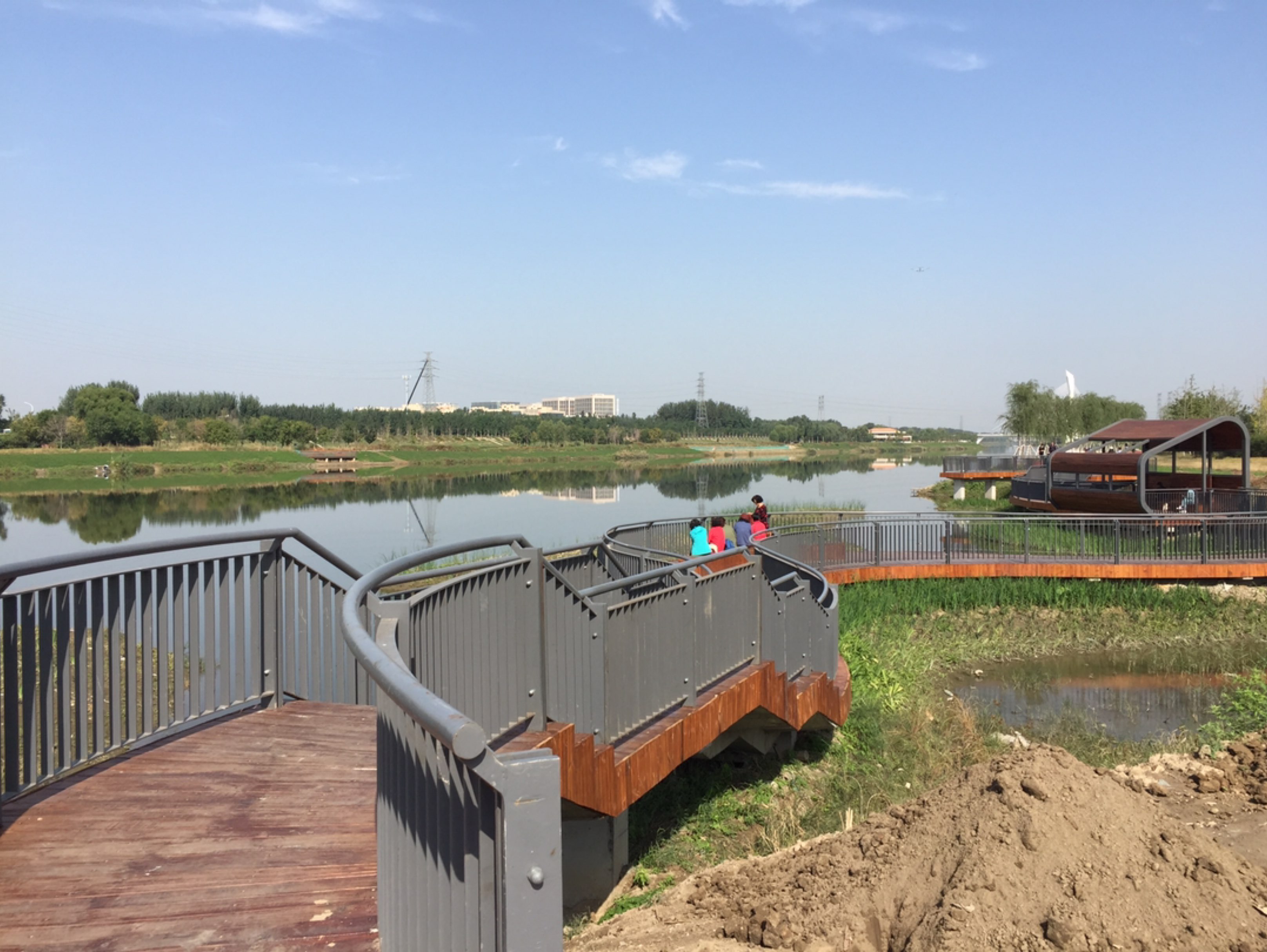 温榆河左右堤路