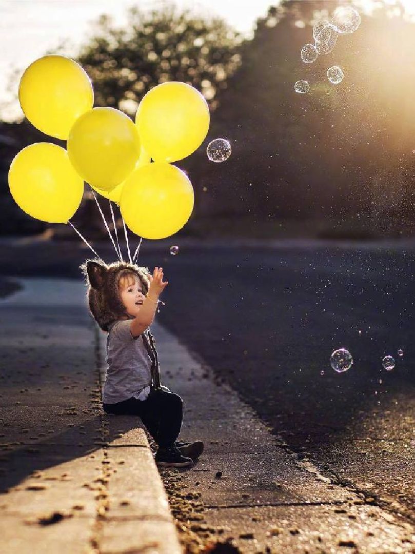 保持童真对一个成年人的世界是多么幸福的事儿