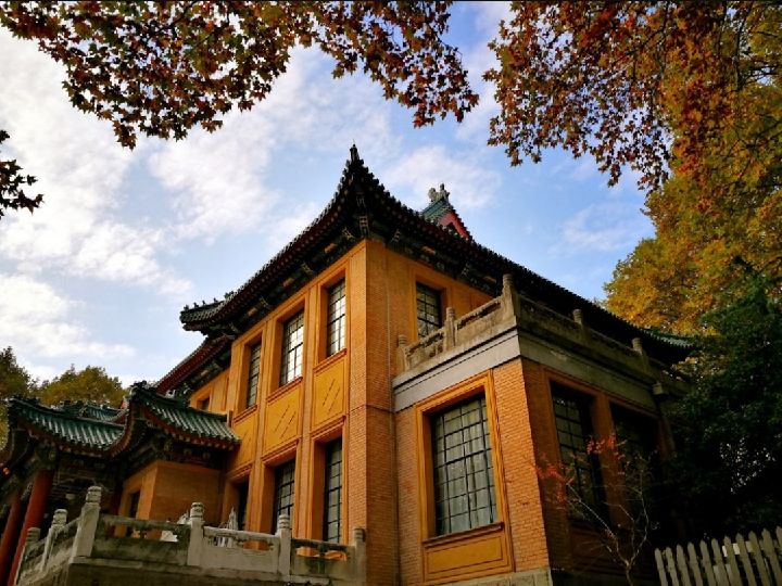 想念秋天的美龄宫