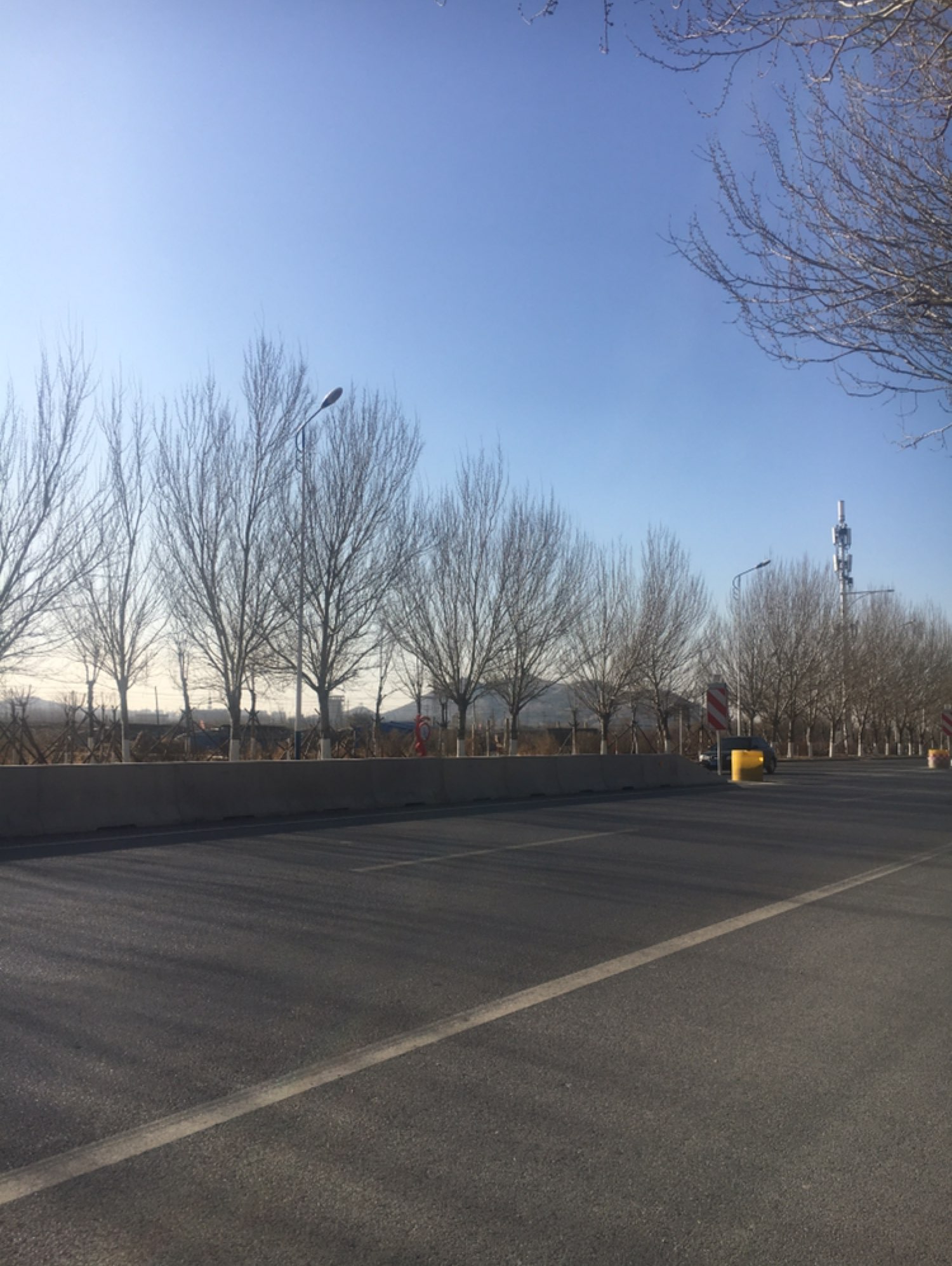 当跑了一大圈回到起点的时候,突然想到麦哲伦船队环球一周后,那些船员