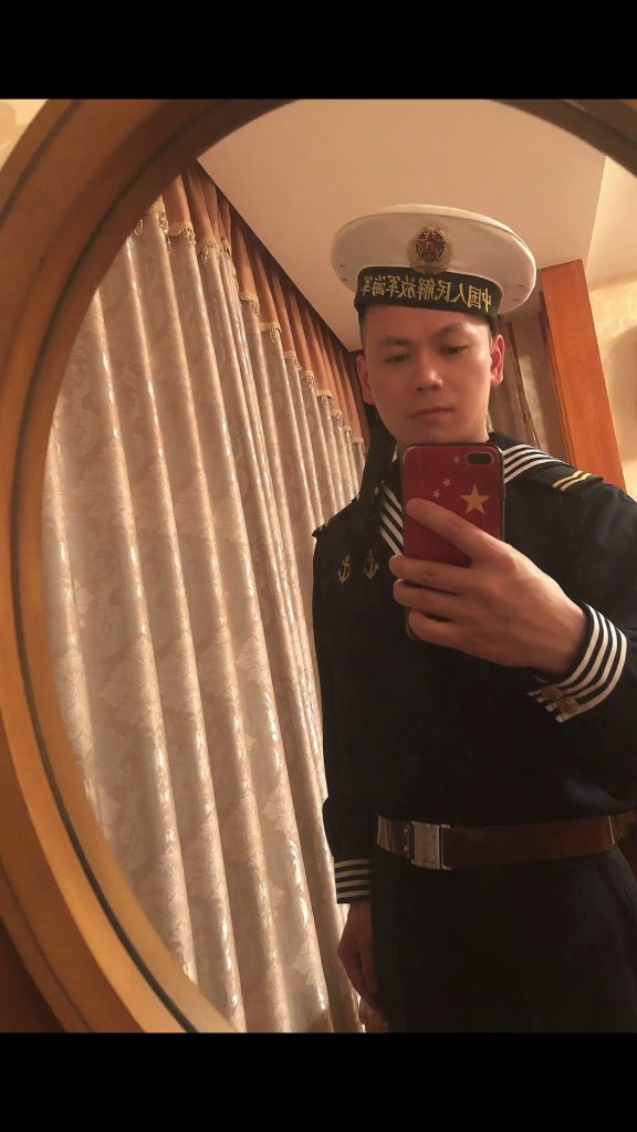 一套压箱底的义务兵时期的军装 歪戴水兵帽 海锚图案帽徽 没有国防