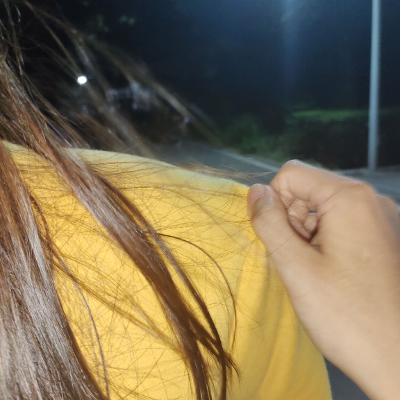 67公里, 9分1秒 我拉着哥哥女朋友的衣角,哥哥应该不会生气吧